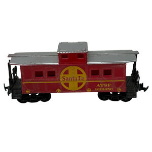 Life Like Red Caboose HO Gauge Santa Fe ATSF Scale Model Train Railway Railroad